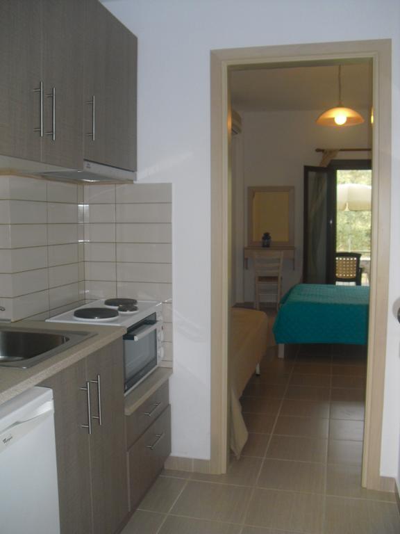 Guesthouse Irene 아피소스 외부 사진